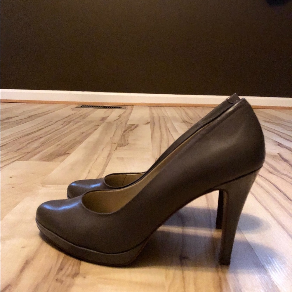 Nine West High Heel Pumps